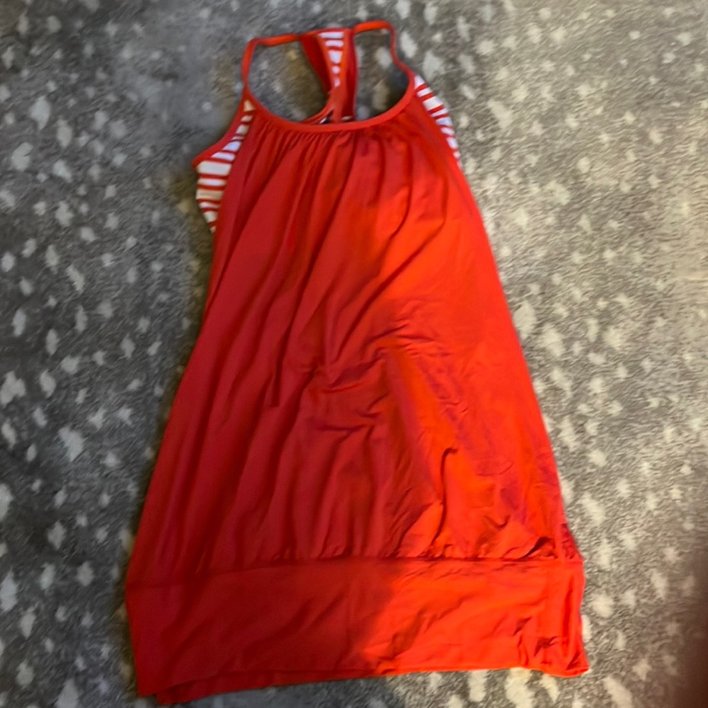 I’m selling this red Lululemon tan-top! This has a built in bra and is so comfy!